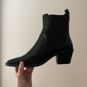 urban outfitters black croc ankle boots